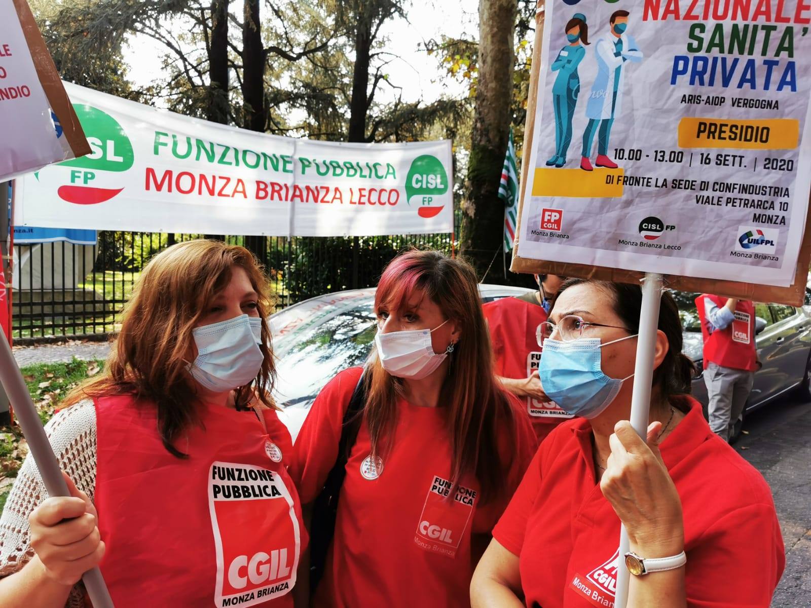 Sanità pubblica: 30 anni di attacchi