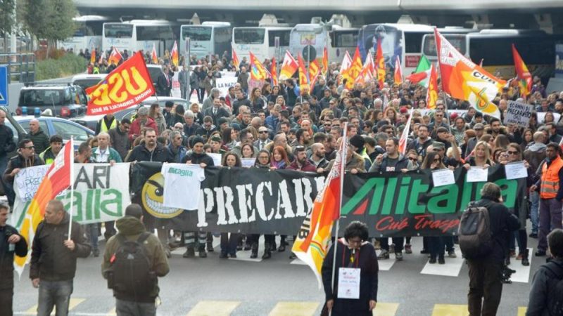 Ita-Alitalia: si salvano i profitti, si abbandonano i lavoratori